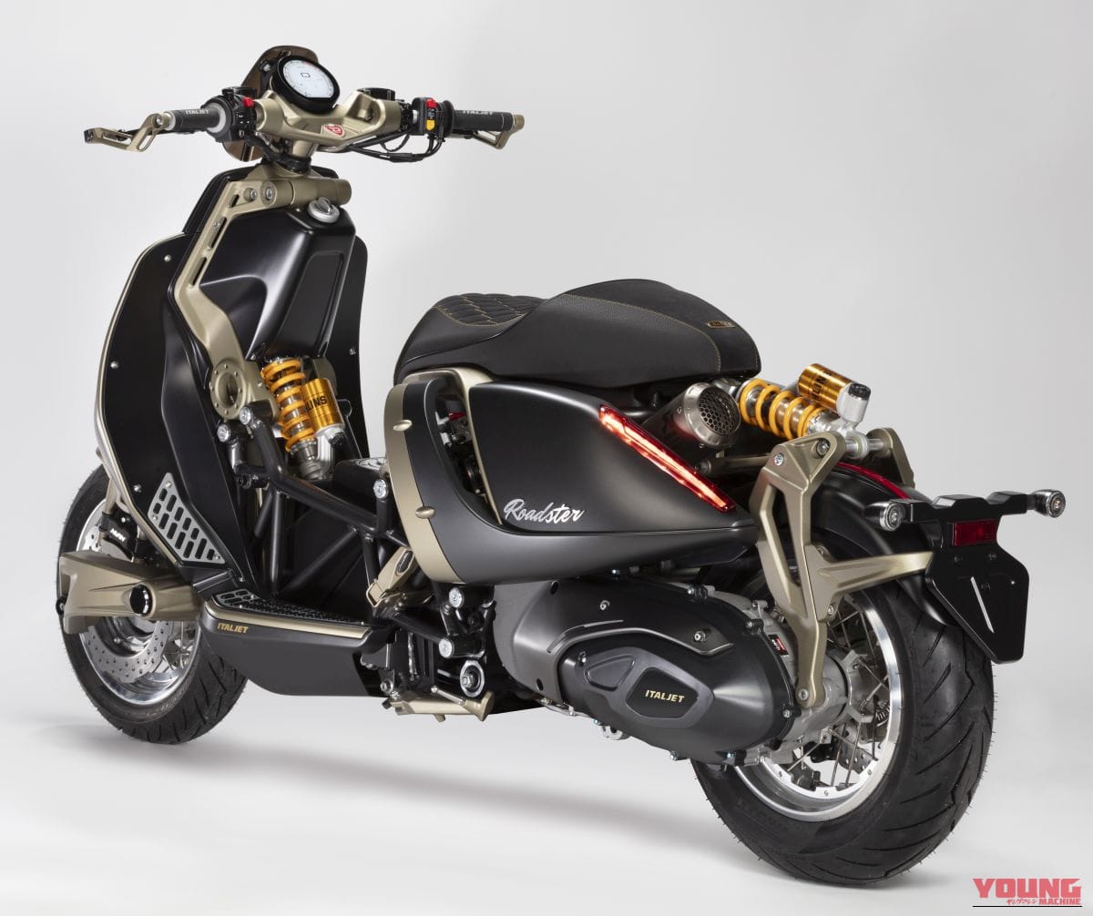 ITALJET Roadster 400 Founders Edition|「美しすぎる…」わずか46分で完売。日本からも注文が殺到した、通勤の憂鬱を吹き飛ばす一生モノ・イタリアンスクーターの圧倒的存在感【Roadster 400Founders Edition】