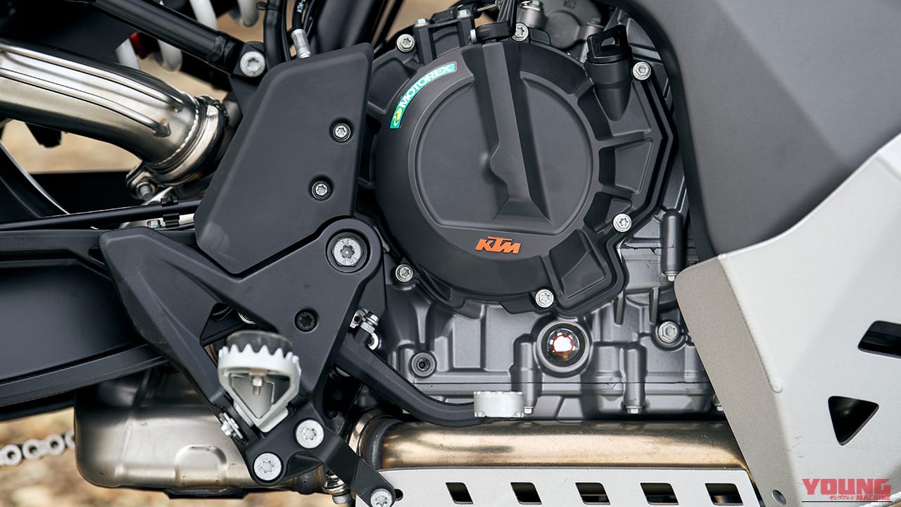 【新型外車】旅の疲労を吹き飛ばすミドルアドベンチャーバイクの正解。低重心タンクと極上フル装備のKTM 790 ADVENTURE2026モデルが登場