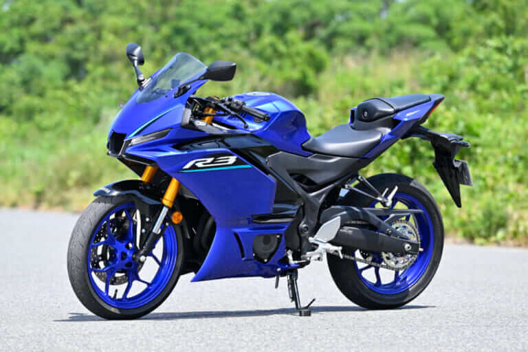 YZF-R3|【排気量320ccのR3はやっぱりトルクに余裕アリ!】ヤマハYZF-R3 2026モデル試乗レポート