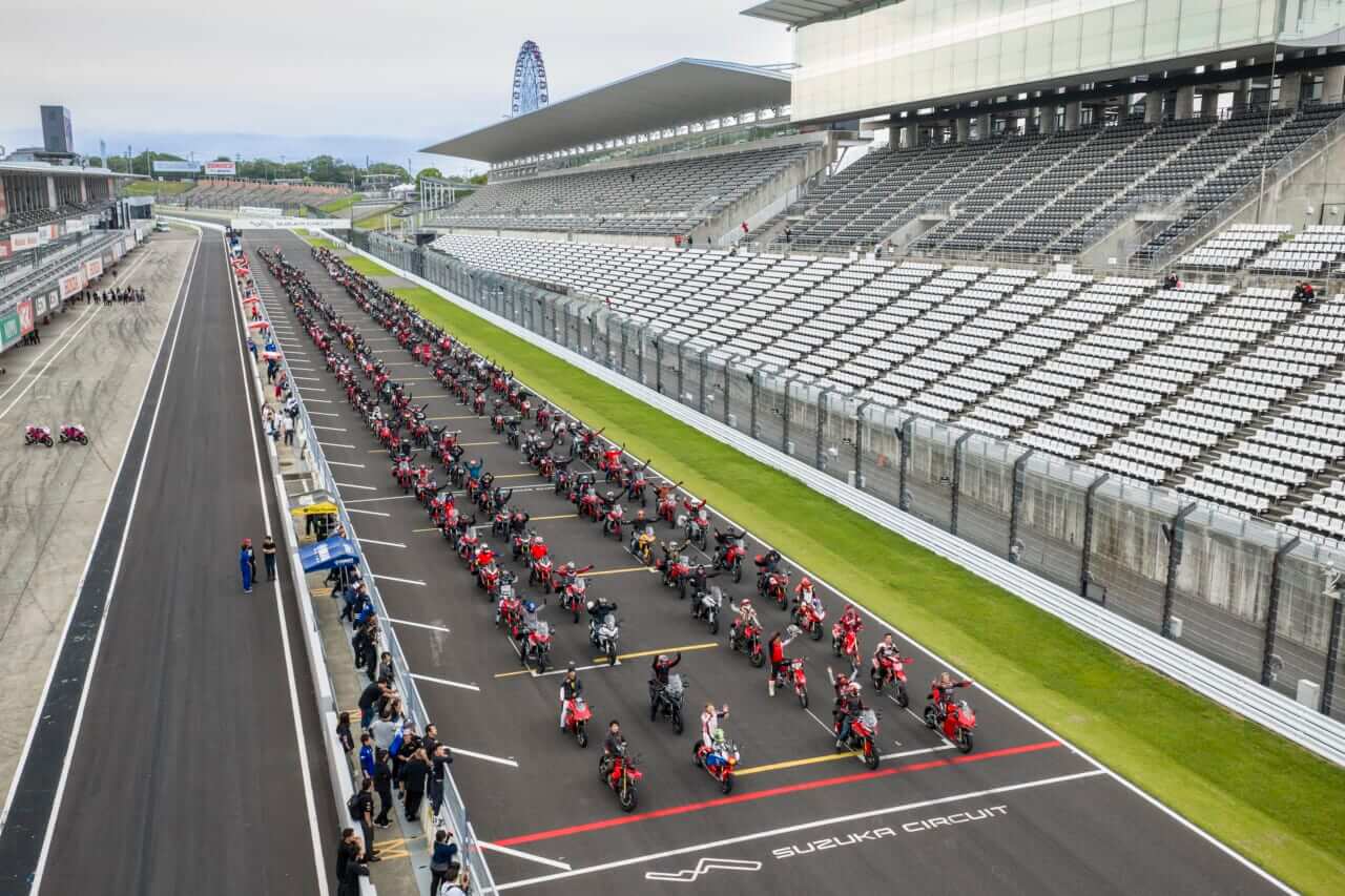 【DUCATI DAY 2026 レポート】祝!100周年〜鈴鹿サーキットをドゥカティで覆いつくせ!