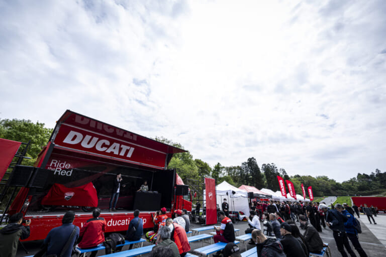 ドゥカティ100年の歴史と未来を鈴鹿で体感。「DUCATI DAY 2026」が6/6開催! 注目の新型Panigale V4 Rなど3モデルは日本初公開｜ドゥカティ100年の歴史と未来を鈴鹿で体感。「DUCATI DAY 2026」が6/6開催! 注目の新型Panigale V4 Rなど3モデルは日本初公開