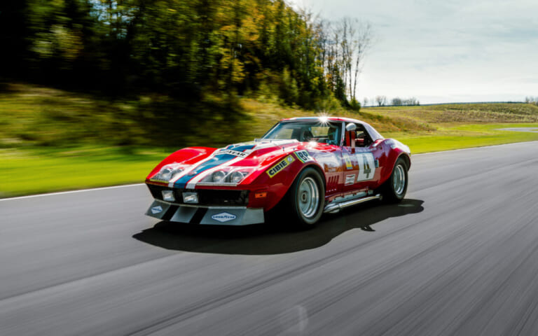 1968年製 REDコルベット NARTカラー｜国立博物館収蔵の車両がオークションに出品。とんでもない値がついた…！ しかしこれほどの物語のあるクルマが一体ナゼ…「腑に落ちない」