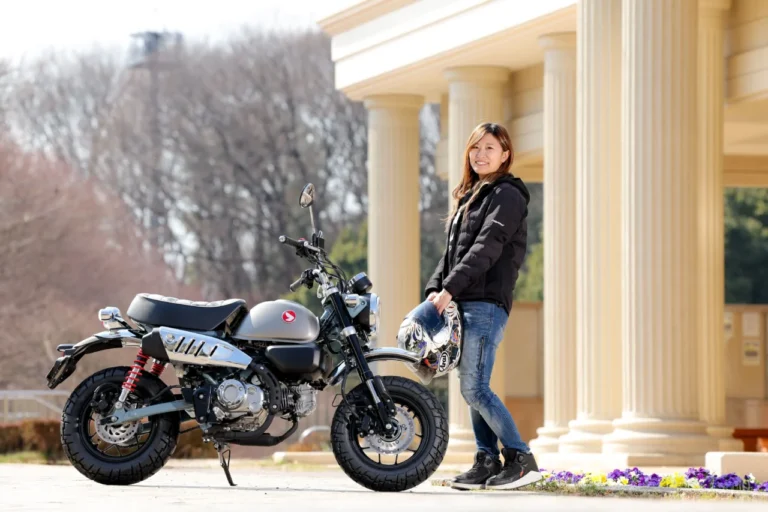 HONDA MONKEY125｜初心者や女性にMonkey125がおすすめな理由：レーシングライダー岡崎静夏の「片道1時間ツーリング」体験記