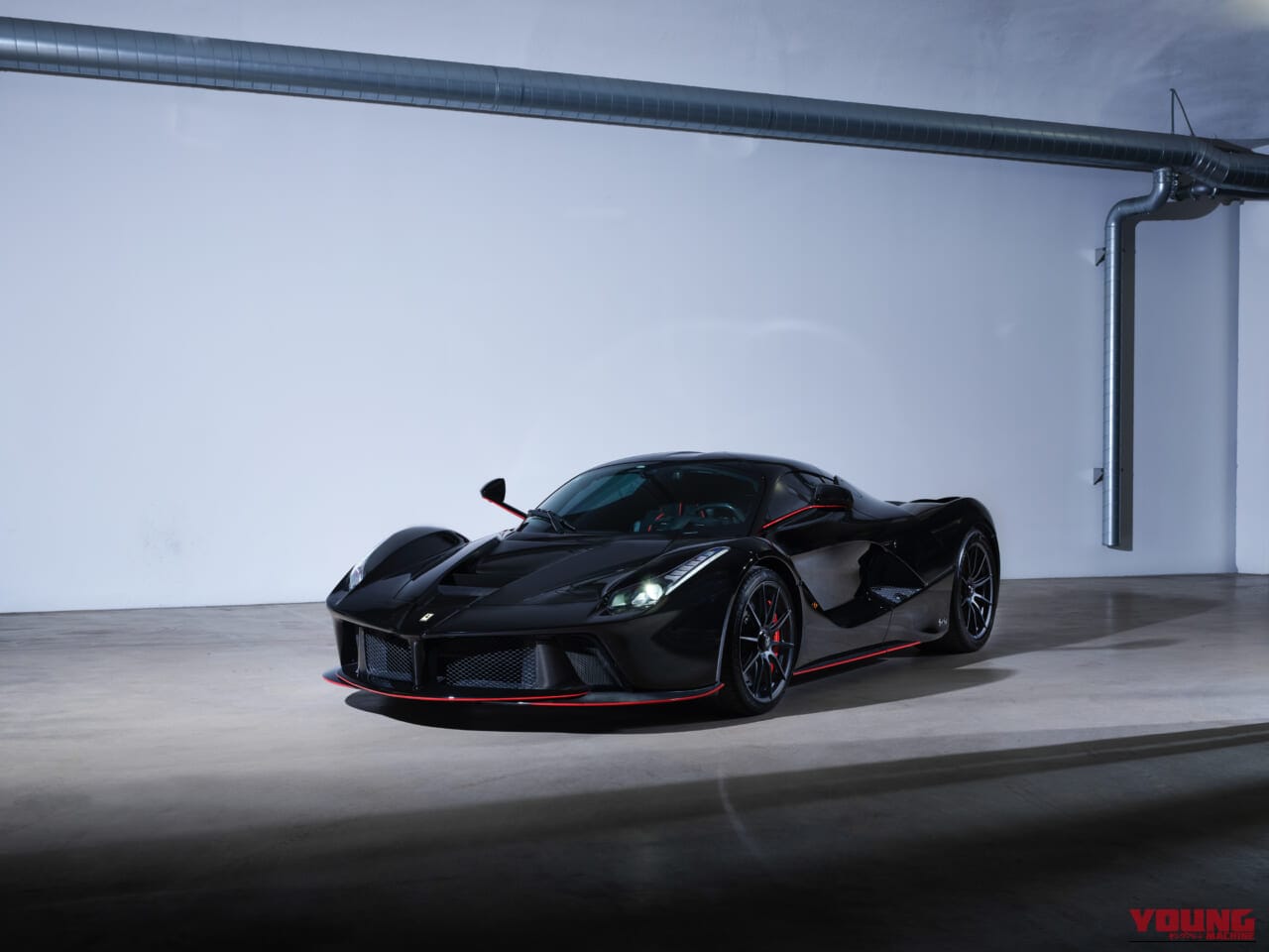 フェラーリ ferrari ラ・フェラーリ フェリペ・マッサ仕様｜「超お気に入りマシンだったのに…」有名F1ドライバーが泣く泣く手放したとんでもないハイブリッド車。4000km走行でも10億円近い指し値が付いた幻の名車を紹介