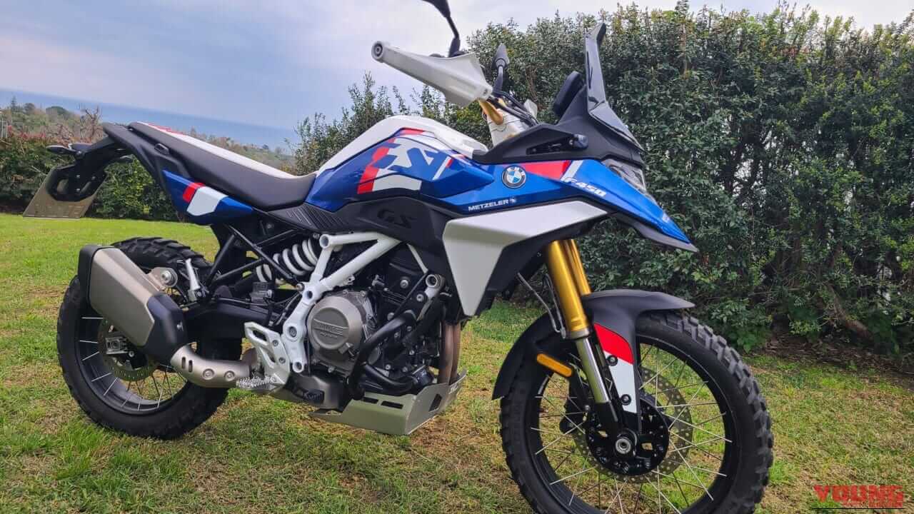 BMW F450GS|扱いやすさと本格装備の両立。BMW F450GSの実力をシチリア島の泥んこセクションで徹底検証!【新型試乗インプレ】
