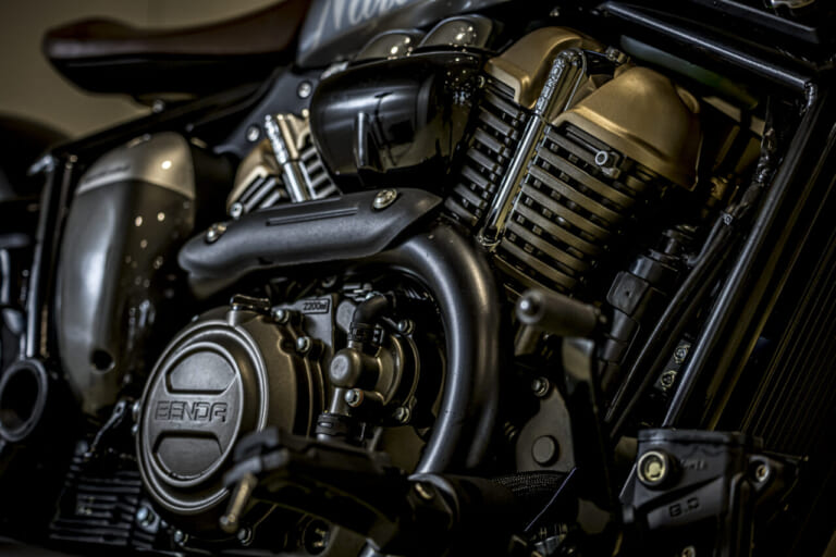 BENDA ナポレオンボブ250|250ccクラスに激震! “NEW AGE CRUISER”BENDA&Morbidelli が日本上陸、いきなり初回ロット即完売ッ!!次回入荷は7月予定だ