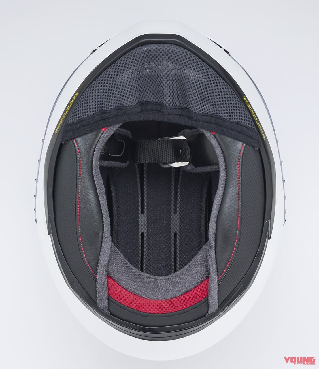 SHOEI Z-9 内装|【ついに出た】SHOEI「Z-9」が9月発売!インカム対応&風通し2倍弱で、大人気「Z-8」からどう変わった?