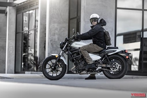 KAWASAKI ELIMINATOR|新色追加でさらにクールに! 足つき抜群のシート高735mmにETC2.0標準装備で85万8000円から。カワサキ「エリミネーター」2027年モデルが7月に発売