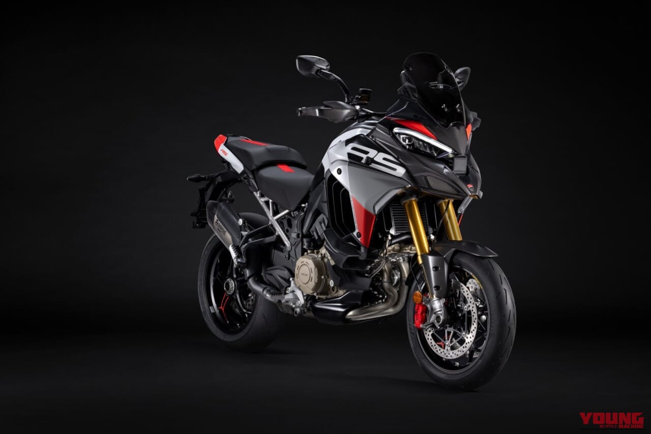 Ducati Multistrada V4 RS｜足つき良好×30Lタンクのラリーか、180馬力×乾式クラッチのRSか。 旅or走りを極めるドゥカティ新型アドベンチャー「ムルティストラーダ V4」シリーズ2026年モデルがいよいよ日本上陸