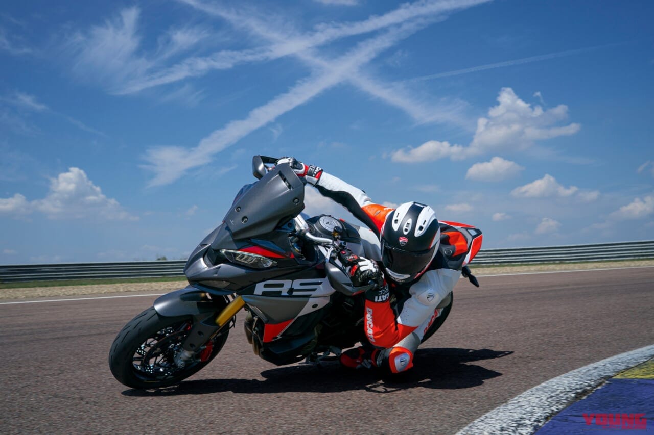 Ducati Multistrada V4 RS|足つき良好×30Lタンクのラリーか、180馬力×乾式クラッチのRSか。 旅or走りを極めるドゥカティ新型アドベンチャー「ムルティストラーダ V4」シリーズ2026年モデルがいよいよ日本上陸