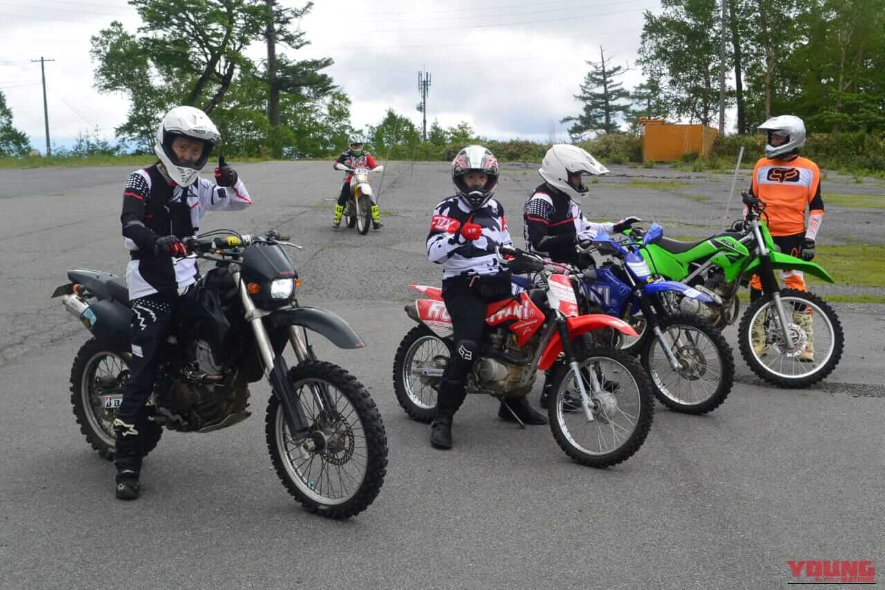 ｜【なぜ舗装路のベテランが泥でコケる？】元全日本ライダーに習ったら、バイクの「正しい操り方」が目からウロコだった