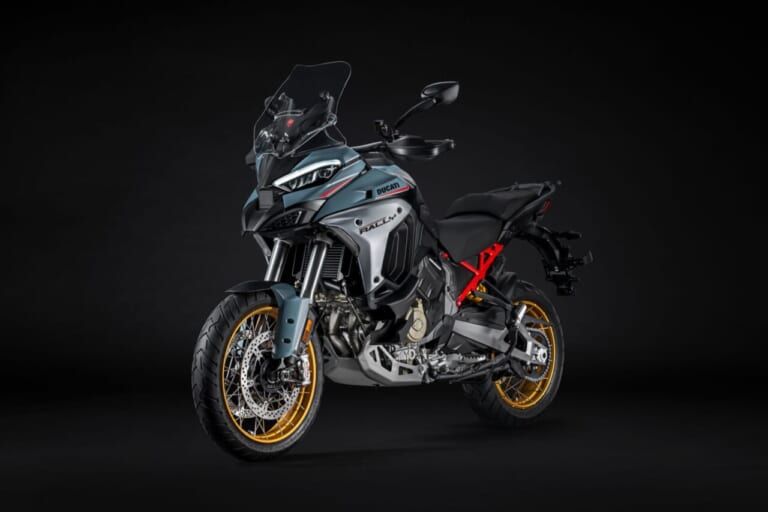 Ducati Multistrada V4 Rally|足つき良好×30Lタンクのラリーか、180馬力×乾式クラッチのRSか。 旅or走りを極めるドゥカティ新型アドベンチャー「ムルティストラーダ V4」シリーズ2026年モデルがいよいよ日本上陸