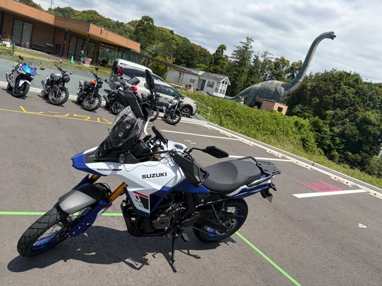RESO PILOT PRO｜ついに“距離の壁”が崩壊！ デイトナが放つ世界初技術の新型インカム「RESO PILOT PRO」を速攻テスト！