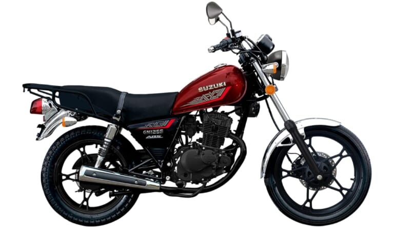 SUZUKI GN125｜足つき抜群の119kgボディにABSをプラス！ キャブ車なのに近代的な安心感。スズキ「GN125 ABS」に2027年モデルが登場【海外】