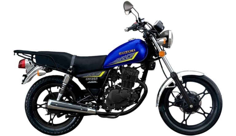 SUZUKI GN125|足つき抜群の119kgボディにABSをプラス! キャブ車なのに近代的な安心感。スズキ「GN125 ABS」に2027年モデルが登場【海外】