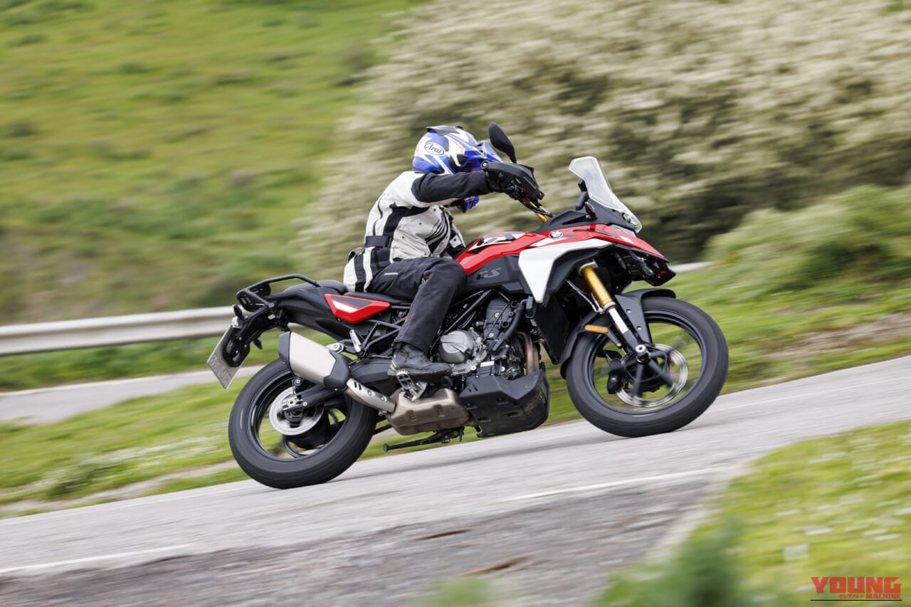 BMW F450GS|扱いやすさと本格装備の両立。BMW F450GSの実力をシチリア島の泥んこセクションで徹底検証!【新型試乗インプレ】