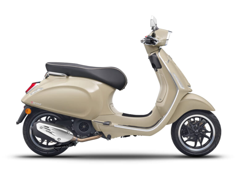Vespa Sprint 180|排気量アップで走りも燃費も進化! 伝統のスタイルに180ccの余裕を持つベスパ新型「プリマベーラ&スプリント」が登場【高速走行可能】