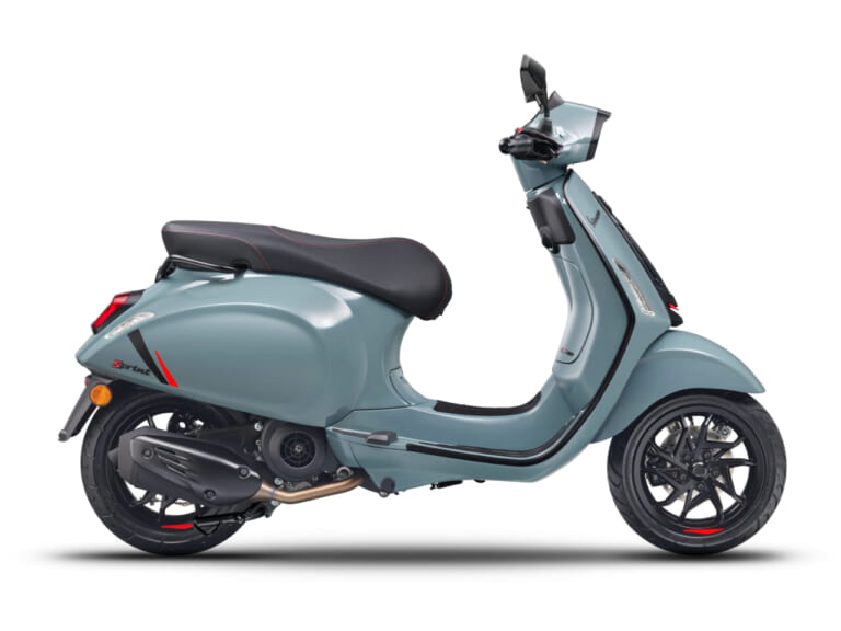 Vespa Sprint S 180|排気量アップで走りも燃費も進化! 伝統のスタイルに180ccの余裕を持つベスパ新型「プリマベーラ&スプリント」が登場【高速走行可能】