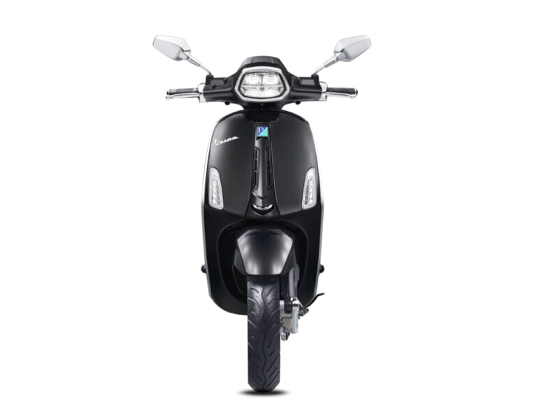 Vespa Sprint 180|排気量アップで走りも燃費も進化! 伝統のスタイルに180ccの余裕を持つベスパ新型「プリマベーラ&スプリント」が登場【高速走行可能】