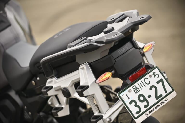 BMW R1300 GS Adventure Touring ASA|【オートマ仕様のASA&レーダー装備がロングツーリングの概念を一変させる!】BMW R1300 GS Adventure Touring ASA試乗レポート