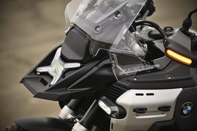 BMW R1300 GS Adventure Touring ASA|【オートマ仕様のASA&レーダー装備がロングツーリングの概念を一変させる!】BMW R1300 GS Adventure Touring ASA試乗レポート