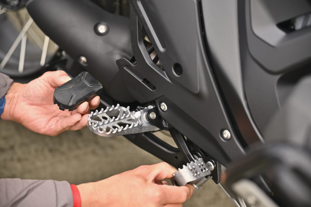 BMW R1300 GS Adventure Touring ASA|【オートマ仕様のASA&レーダー装備がロングツーリングの概念を一変させる!】BMW R1300 GS Adventure Touring ASA試乗レポート