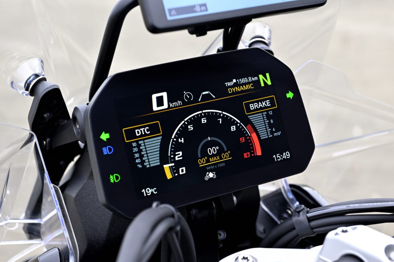 BMW R1300 GS Adventure Touring ASA｜【オートマ仕様のASA&レーダー装備がロングツーリングの概念を一変させる!】BMW R1300 GS Adventure Touring ASA試乗レポート