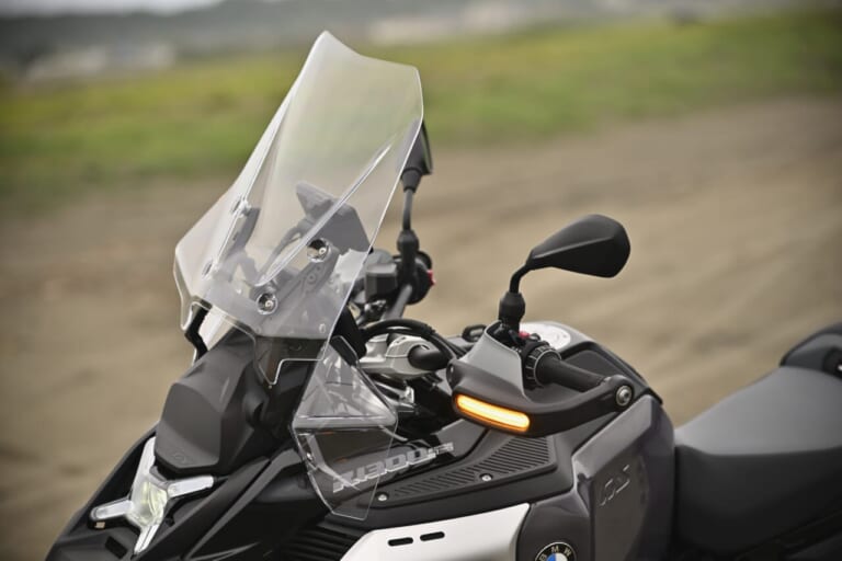 BMW R1300 GS Adventure Touring ASA|【オートマ仕様のASA&レーダー装備がロングツーリングの概念を一変させる!】BMW R1300 GS Adventure Touring ASA試乗レポート