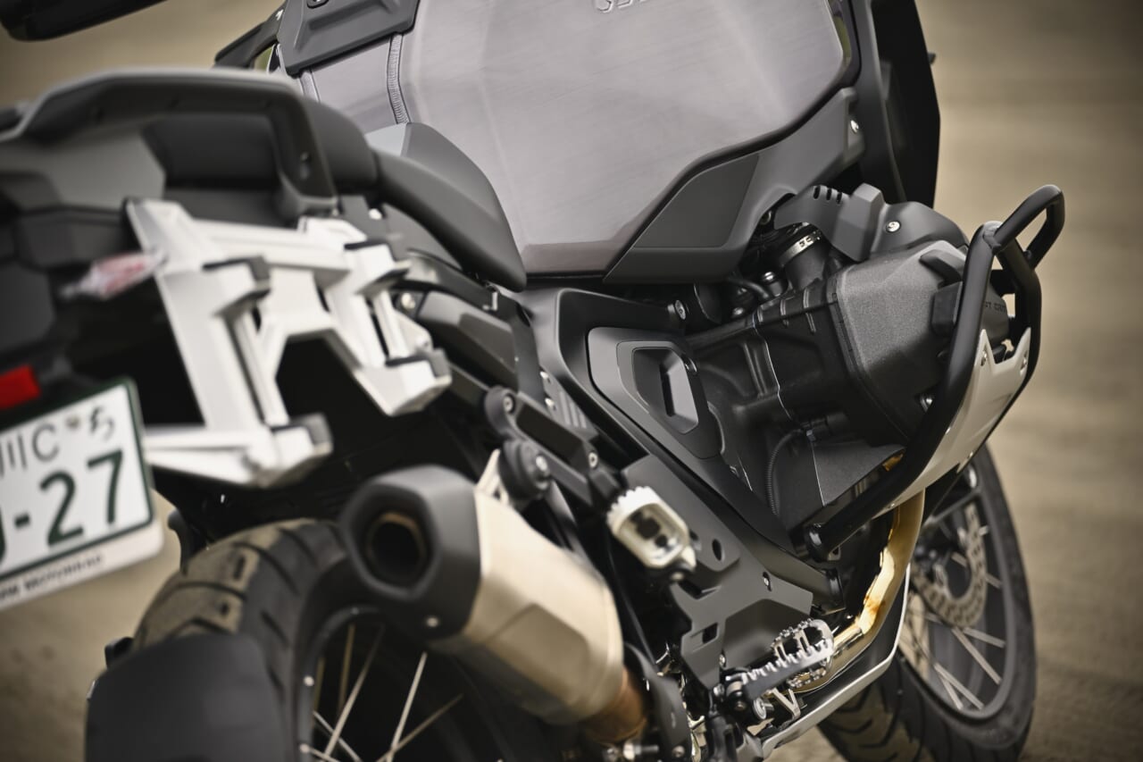 BMW R1300 GS Adventure Touring ASA|【オートマ仕様のASA&レーダー装備がロングツーリングの概念を一変させる!】BMW R1300 GS Adventure Touring ASA試乗レポート