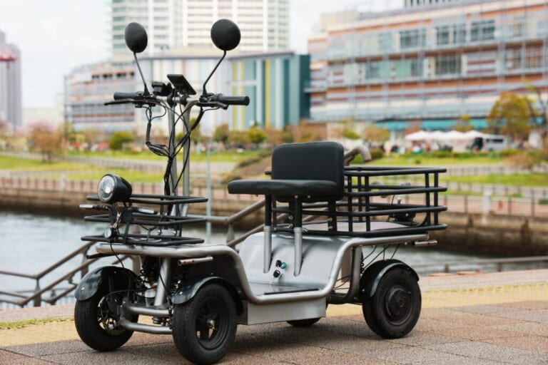 ELEMOs ELECARGO｜もう買い物で困らない。荷物120Lが積めて免許不要! 国の安全基準をクリアした特定原付四輪「エレカーゴ」が便利すぎる