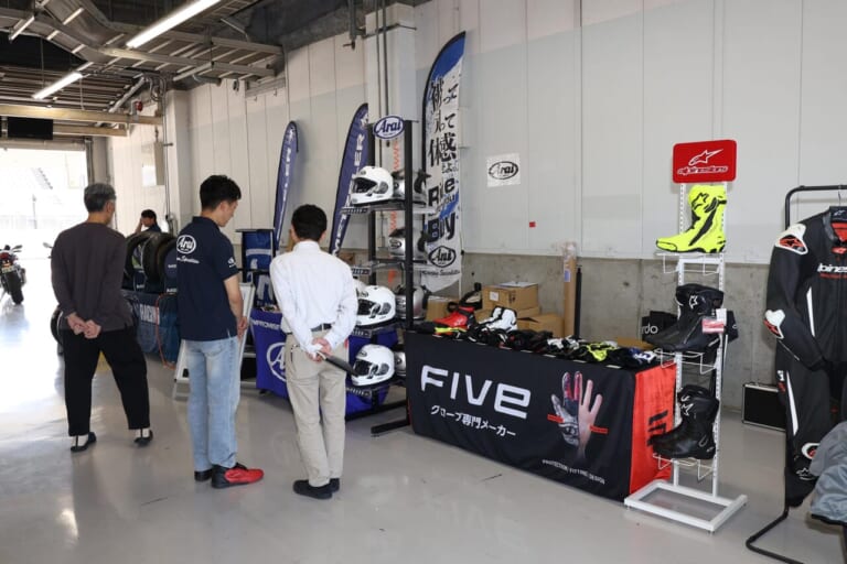 サーキットエクスペリエンス｜ブース｜鈴鹿サーキットを舞台に開催される大人気走行会、ミツオカサーキットエクスペリエンス