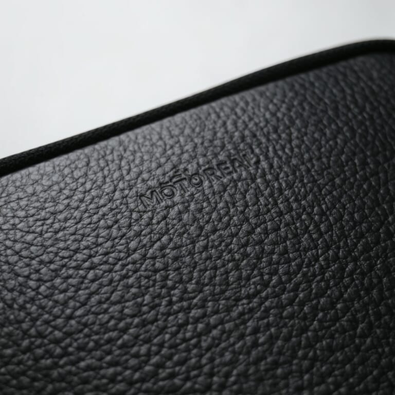 荷物の移し替えから解放されるシームレス設計。型崩れしない芯材入り構造で、バイクの美観を損なわないMOTOREAL製タンクバッグが登場|荷物の移し替えから解放されるシームレス設計。型崩れしない芯材入り構造で、バイクの美観を損なわないMOTOREAL製タンクバッグが登場