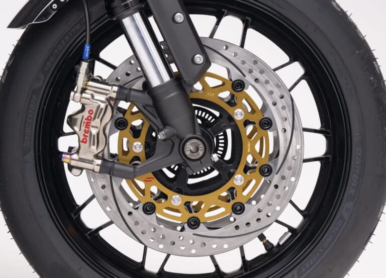 KAWASAKI Z900RSZ900RSやCB1000Fに適合し、ブレンボキャリパーとの相性も抜群。プロト×サンスターの美しいゴールドブレーキディスクが登場|Z900RSやCB1000Fに適合し、ブレンボキャリパーとの相性も抜群。プロト×サンスターの美しいゴールドブレーキディスクが登場