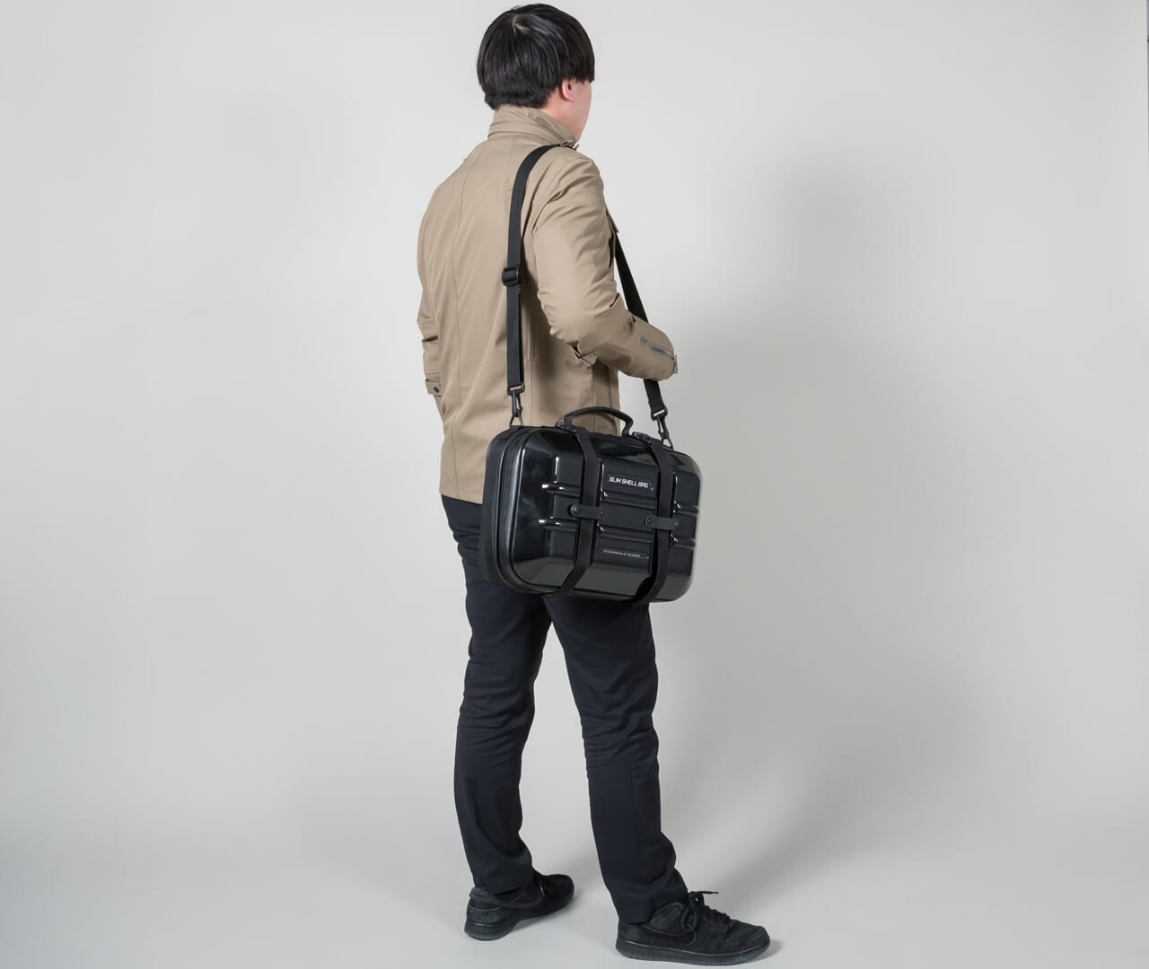 レブル250/500専用サイドバッグ スリムシェルバッグ｜超速10秒取付！TANAX発売の『レブル専用サイドバッグ』がタナックスから登場！【TANAX公式】
