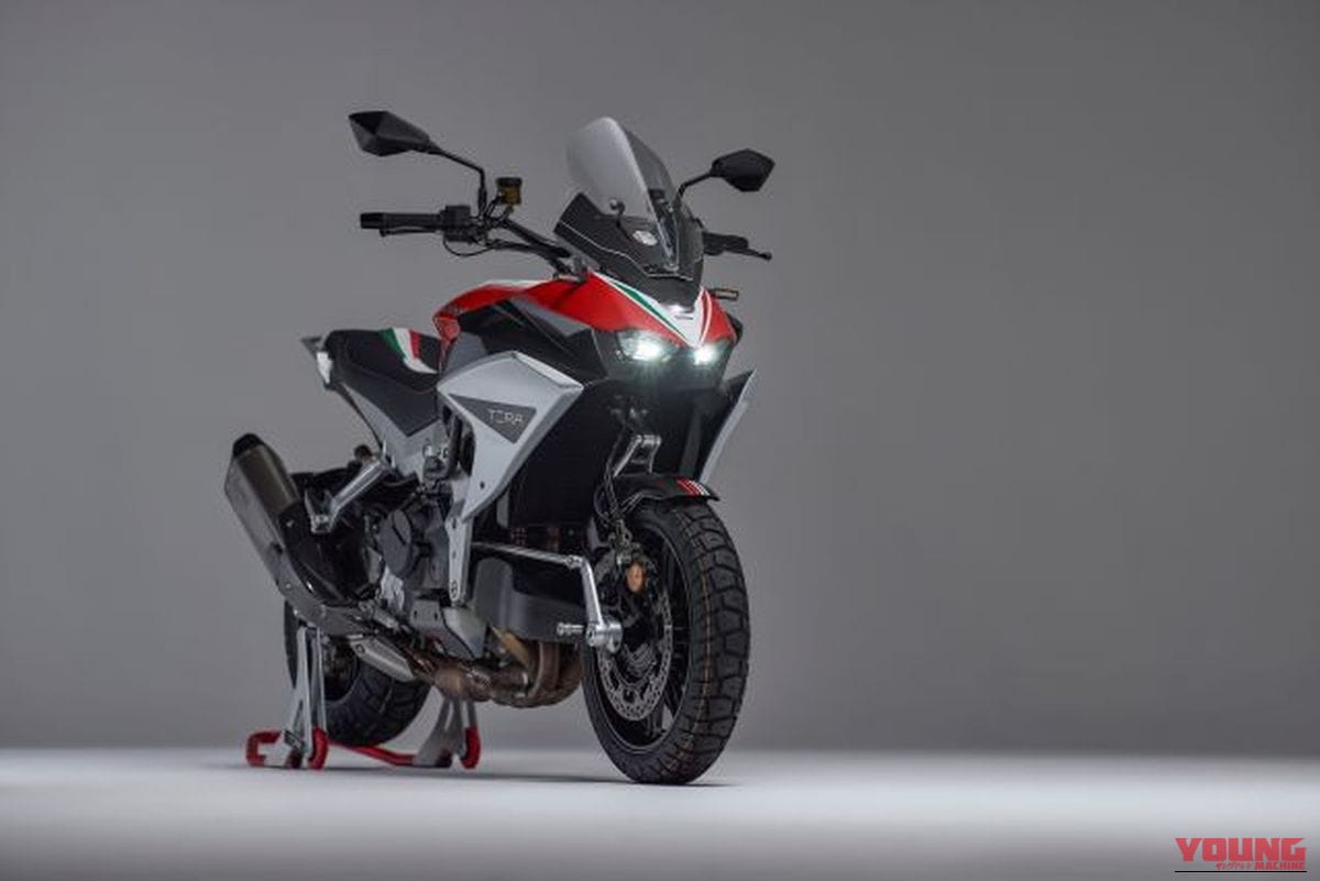 bimota TESI H2 TERA｜フロントフォークなし・究極のハブステア×200馬力! アドベンチャーの常識を激変させる、スーパーチャージャー搭載のビモータ新型「TESI H2 TERA」が日本上陸