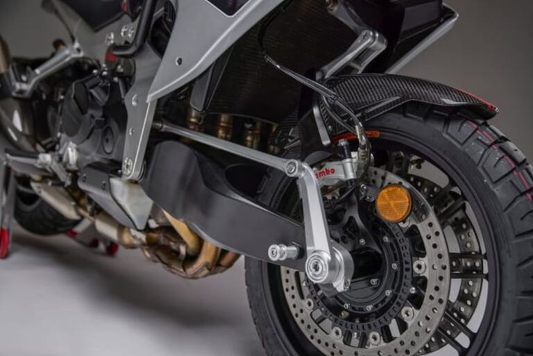 bimota TESI H2 TERA｜フロントフォークなし・究極のハブステア×200馬力! アドベンチャーの常識を激変させる、スーパーチャージャー搭載のビモータ新型「TESI H2 TERA」が日本上陸