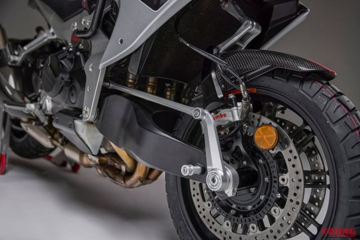 bimota TESI H2 TERA|フロントフォークなし・究極のハブステア×200馬力! アドベンチャーの常識を激変させる、スーパーチャージャー搭載のビモータ新型「TESI H2 TERA」が日本上陸