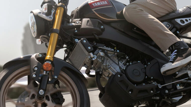 【ヤマハ新型XSR155】通勤から高速ツーリングまでこなす万能軽二輪ネオクラシックがついに発売