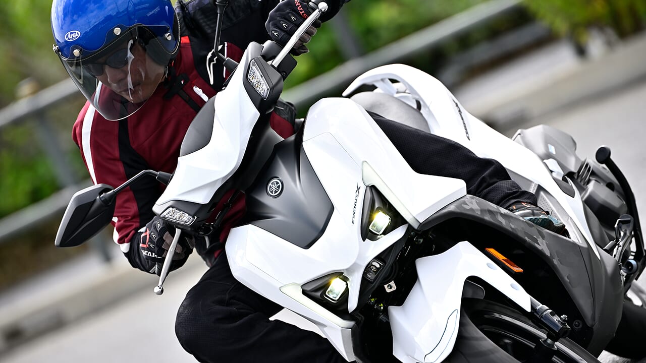 【コーナリングが別次元に良くなった!】ヤマハ シグナスX2026年モデル試乗レポート