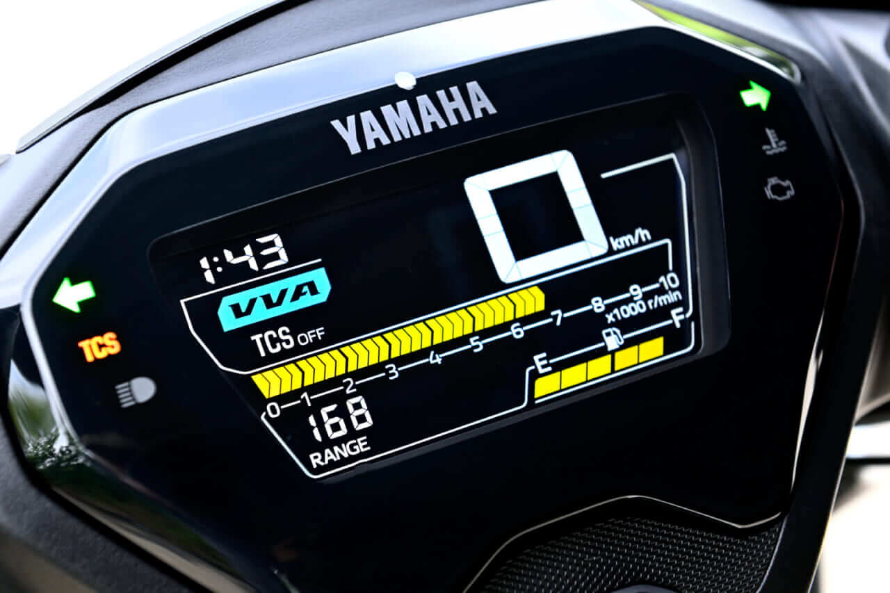 シグナスX|【コーナリングが別次元に良くなった!】ヤマハ シグナスX2026年モデル試乗レポート