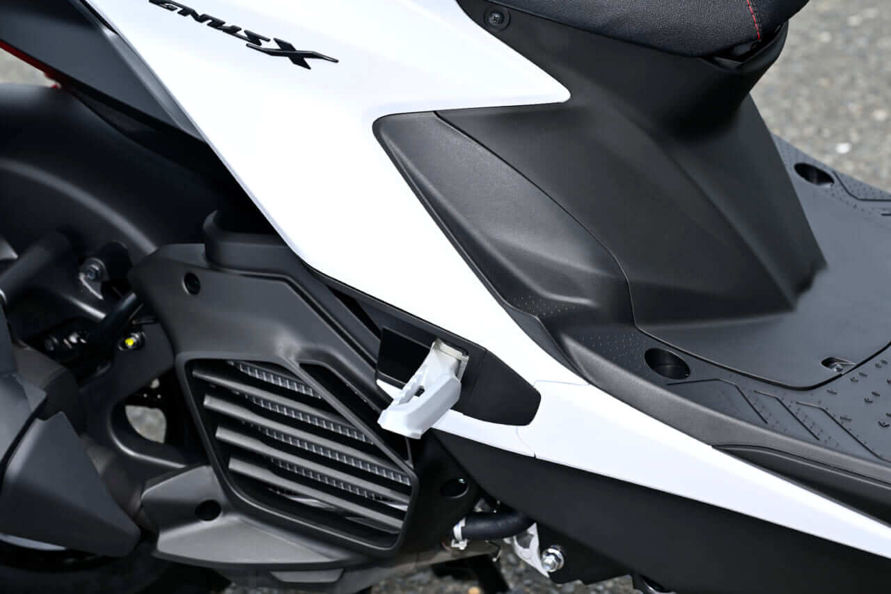 シグナスX|【コーナリングが別次元に良くなった!】ヤマハ シグナスX2026年モデル試乗レポート
