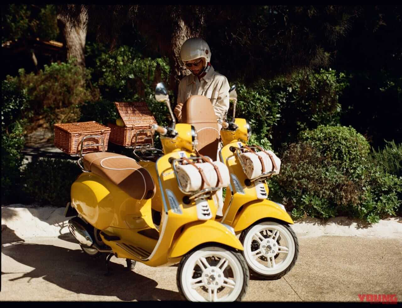 Vespa Primavera 125 Vespa x Gigi｜夏のリゾートが最高に似合うスクーター！ 伝統の名機がバカンス仕様に。ベスパとジジが贈る最高にエレガントなコラボモデル「プリマベーラ125 ジジ・エディション」が登場【海外】