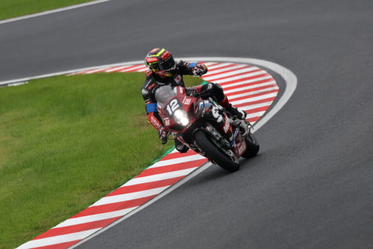 鈴鹿8耐|【鈴鹿8耐レポート】例年より1ヶ月早い開催となった2026年第47回大会は雨のレースに