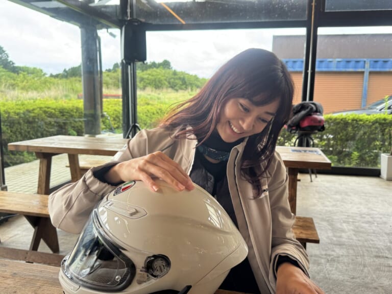 女優・指出瑞貴_コラム|女優・指出瑞貴の『バイク×音楽×コーヒーdiary(仮)』その14〜夏はバイク乗る=アイスがセット ですよね?!ちょっとそこまでツーリングだよ!~