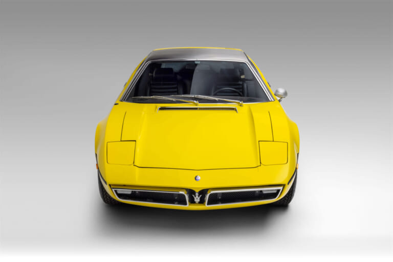 1973年 マセラティ ボーラのフロントマスク|「スーパーカーブームの陰でひっそりと…」50年以上前に登場した大人のGTカー。気品漂う美しいボディラインが印象的な「マセラティ・ボーラ」