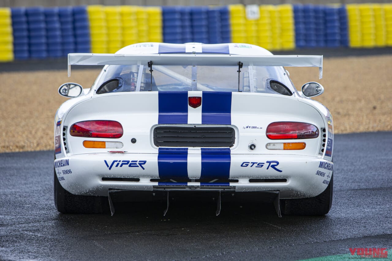 1996年クライスラーバイパーGTS-Rのリアデザイン｜「そっくりさんと中傷されることも…」しかし本家を実力で凌駕！ 巨大なフロント部分に収まるエンジンにアメリカ人でさえ驚嘆した［ダッジ・バイパーGTS］