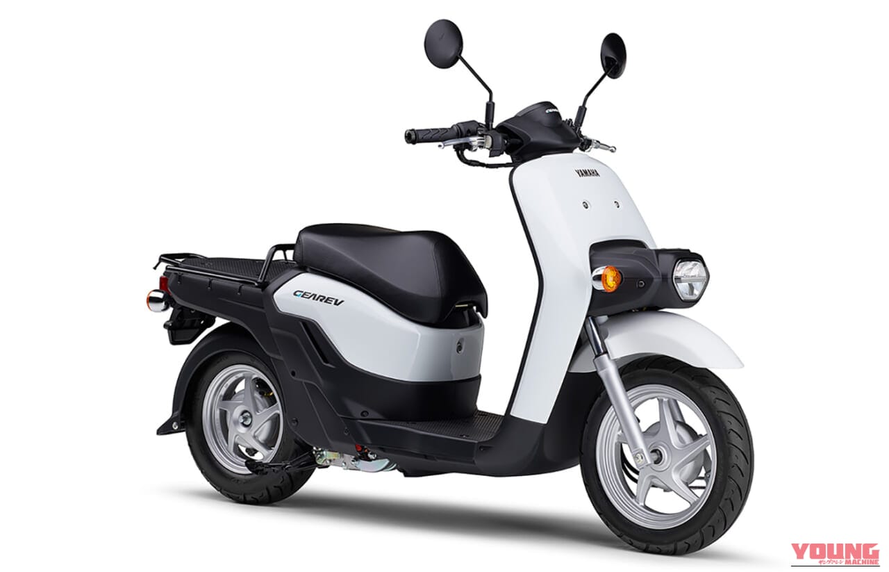 YAMAHA GEAREV｜後進アシスト機能が神すぎる。荷物満載でもグイグイ坂道を登る、ヤマハの原付一種EV「ギアレヴ」「ニュース ギアレヴ」が7月17日発売