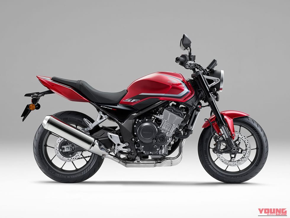 HONDA CB400 SUPER FOUR E-Clutch|伝説のスーフォアが100万円切りで復活! スマホ連携からEクラッチまでフル装備、進化したホンダ新型「CB400スーパーフォア」が8/21に発売