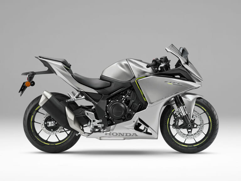 HONDA CBR400R FOUR E-Clutch｜ツインラムエアダクト搭載、待望のフレンドリー直4フルカウル！ 走りへの没入感を約束するホンダ新型「CBR400Rフォア Eクラッチ」が9/18に発売