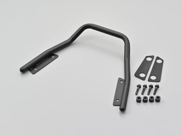 CB400_グラブバー|Eクラッチ搭載で大注目の’26 CB400SF E-Clutch/CBR400R FOUR E-Clutch! デイトナから早くも走りと日常を激変させる定番&必須カスタムパーツが一挙登場!